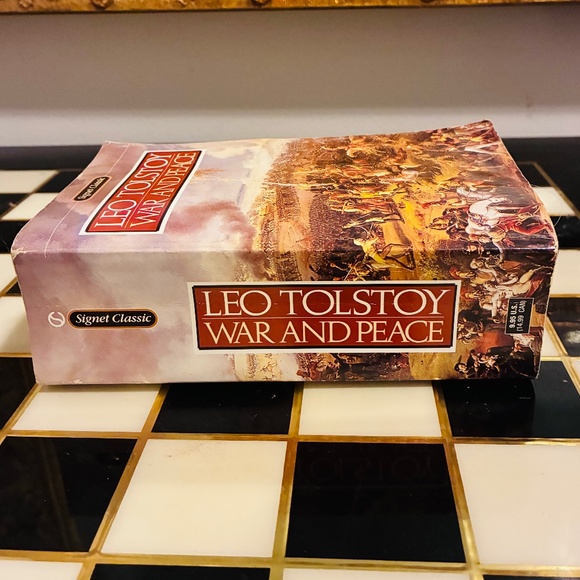 WAR AND PEACE paperback - Picture 5 of 7